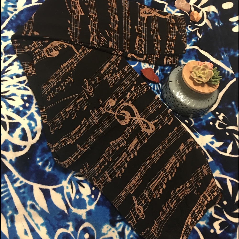 Hot topic music leggings